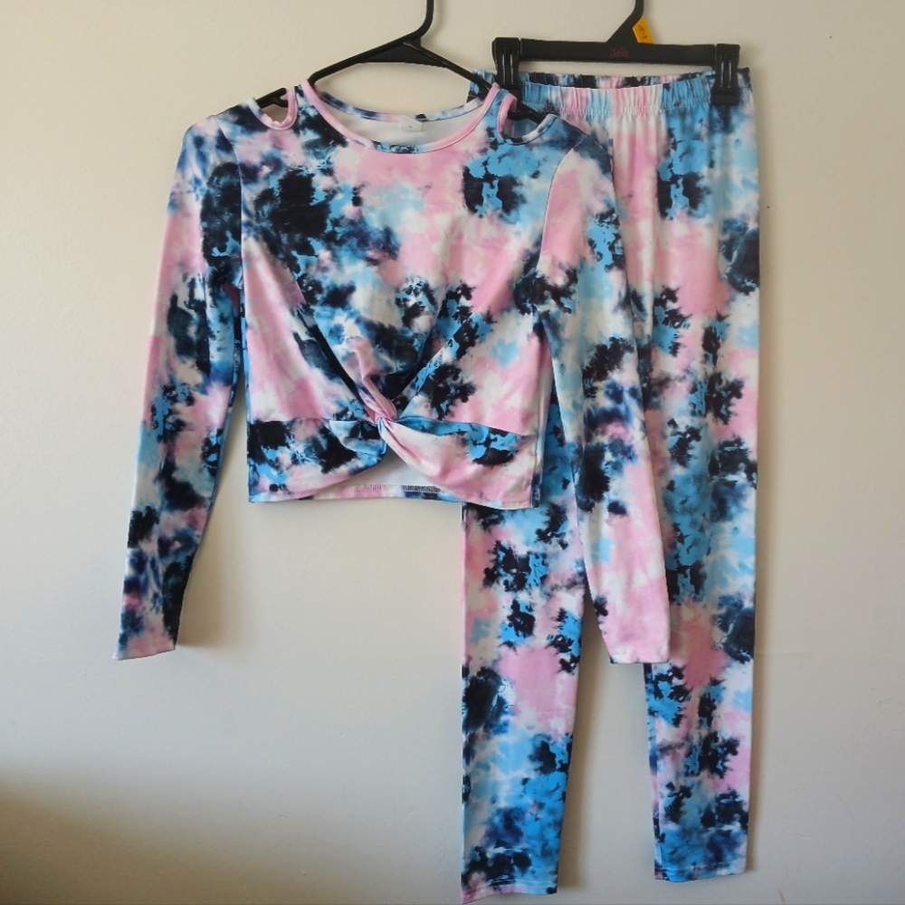 Girls Large 2 Piece Set